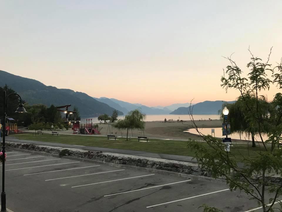 Spring Villa Hotel Harrison Hot Springs Buitenkant foto